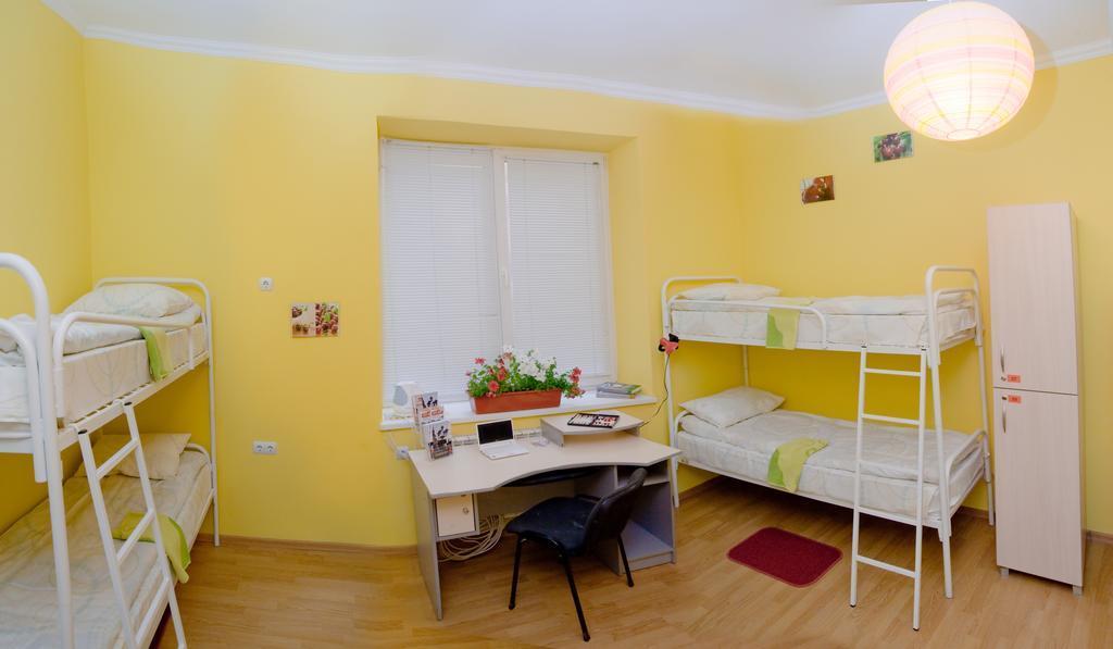 Cherry Hostel Lviv Εξωτερικό φωτογραφία