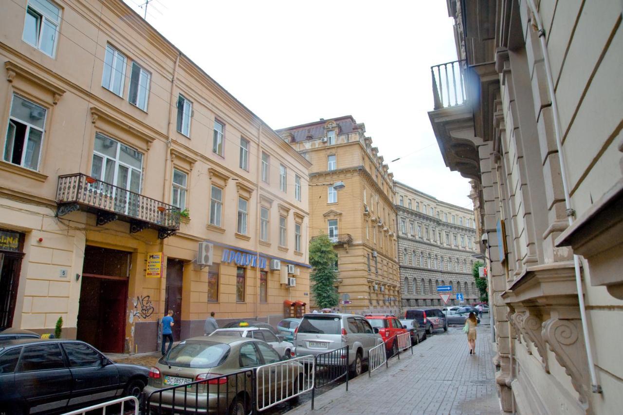 Cherry Hostel Lviv Εξωτερικό φωτογραφία